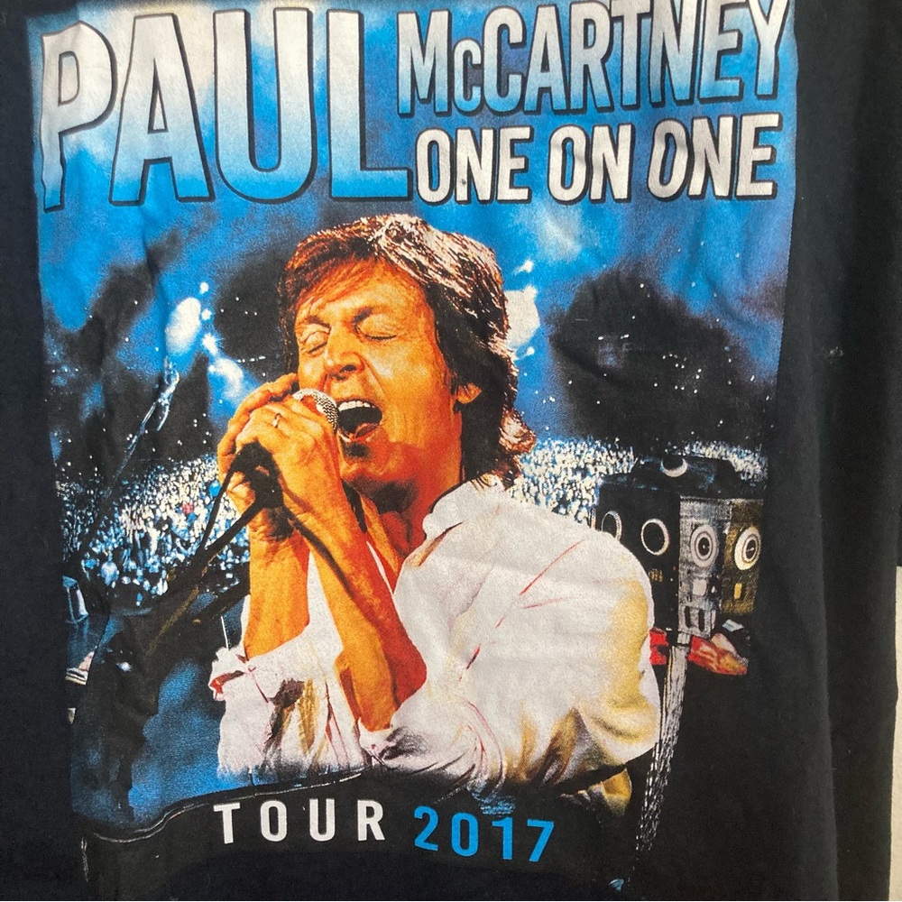 Paul McCartney 2017 one on one tour shirt black 2XL from the MSG show. Worn 1x - Picture 2 of 5
